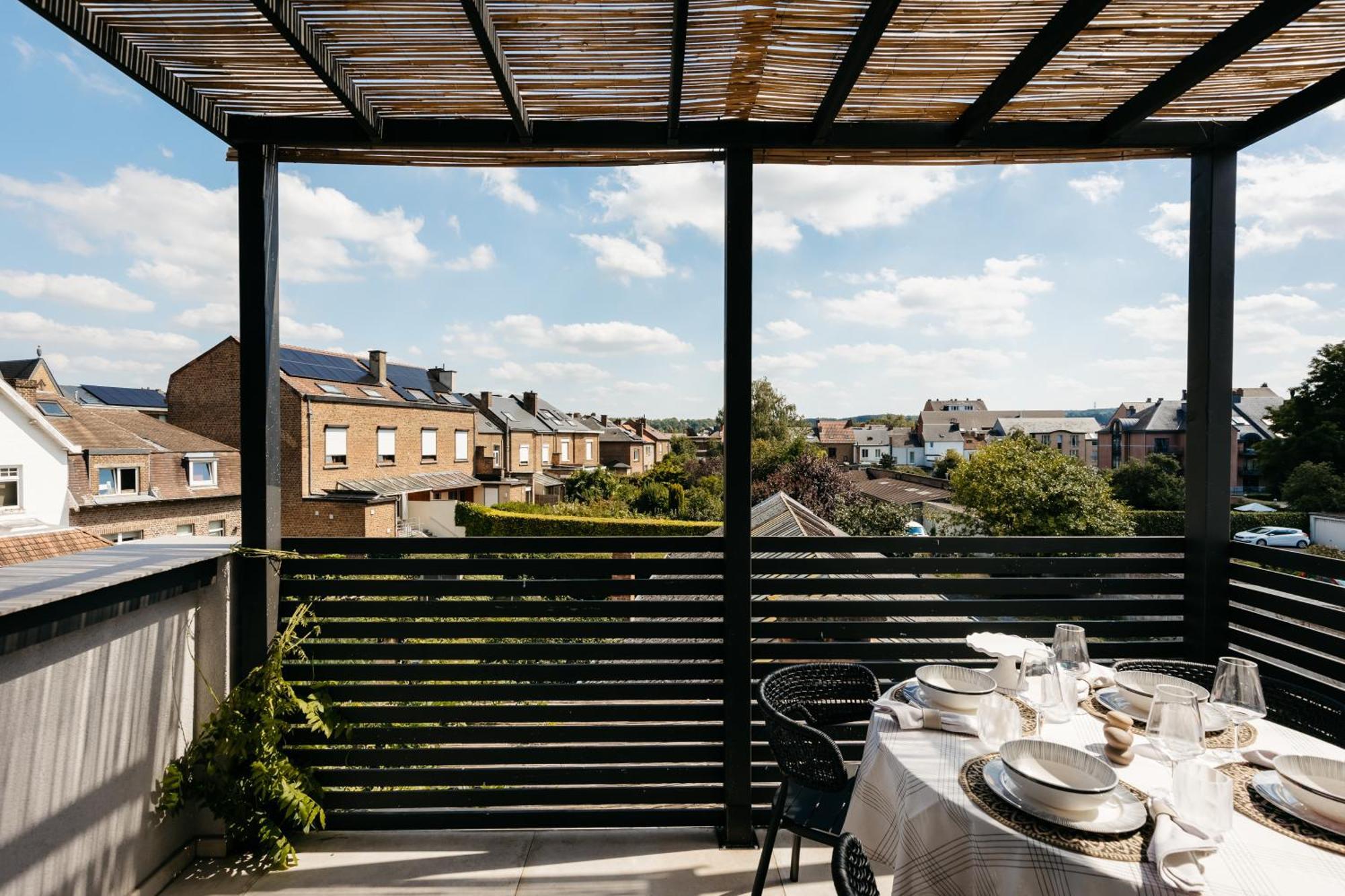The Edgewater Suites - Skyline Namur  Exterior foto